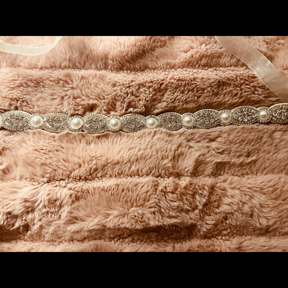 Bride or flower girl wedding belt